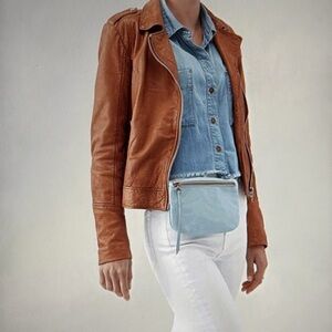 NWT - Hobo saunter belt bag w dust cover